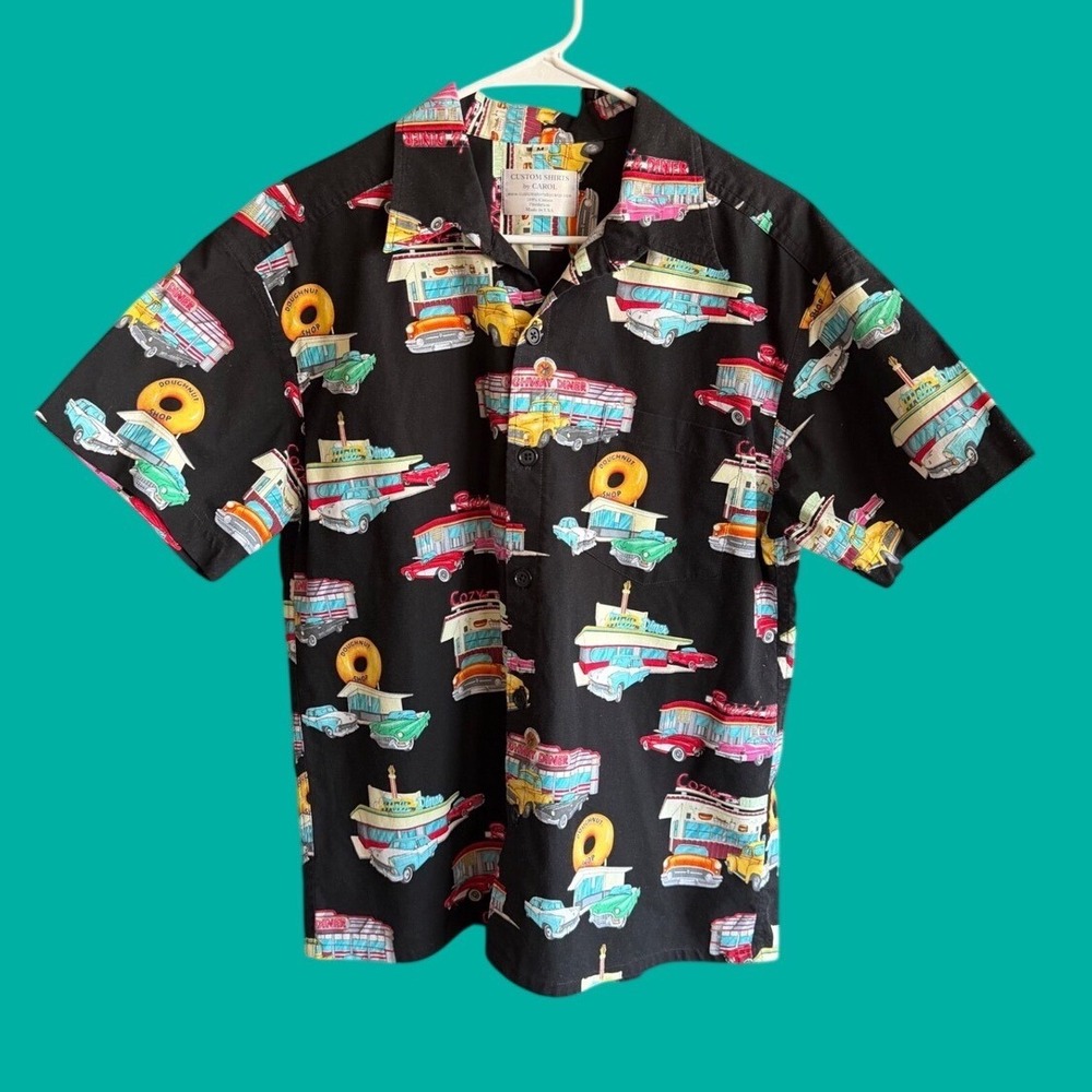 Custom Shirts by Carol Mens M Black Diner Classic Car Print Button Down Shirt